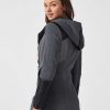 New Blanc Noir Veste Traveler Mise A Jour Charbon