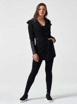 New Blanc Noir Mettre A Jour La Veste Traveler Noir