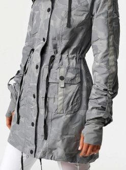 Hot Blanc Noir Anorak Camo - Peau De Requin Gris Moyen Camouflage En Peau De Requin