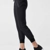 Hot Blanc Noir Jogger D'Escapade Noir