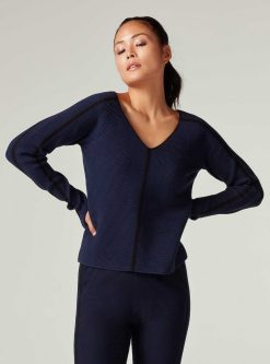 Best Blanc Noir Pull Col V Portola Robe Bleue